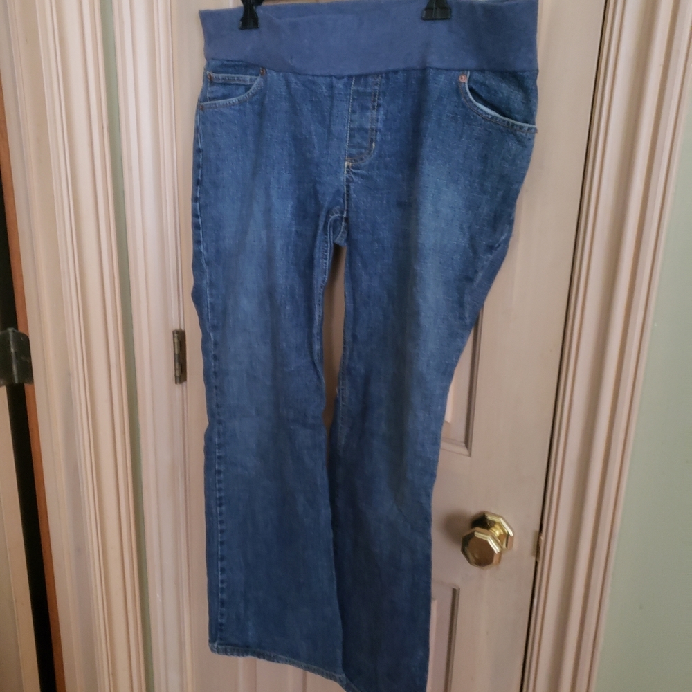 Misses Old Navy Stretch sz L Maternity Jeans short length all stretch waist - Picture 1 of 6